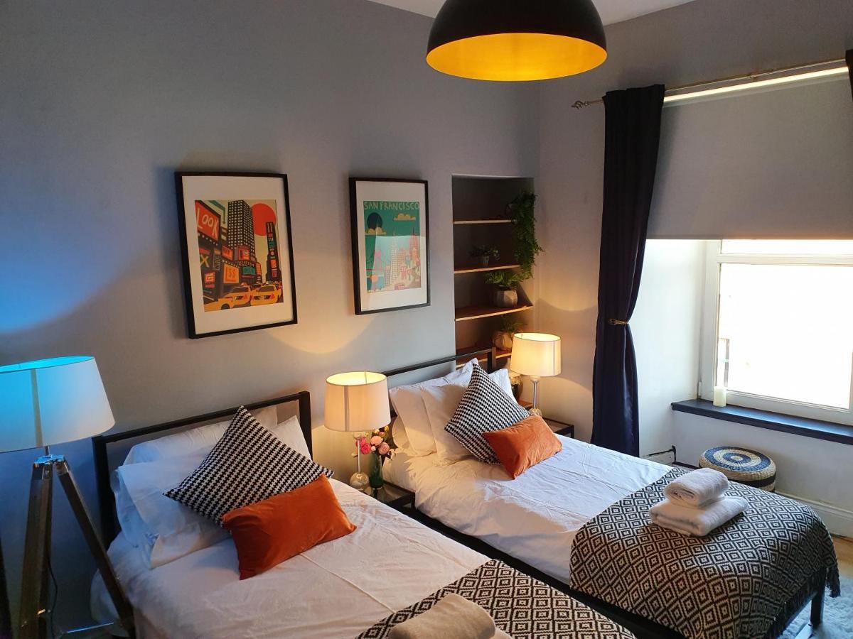 גלאזגו Cosy 3 Bedroom Flat In City Centre מראה חיצוני תמונה
